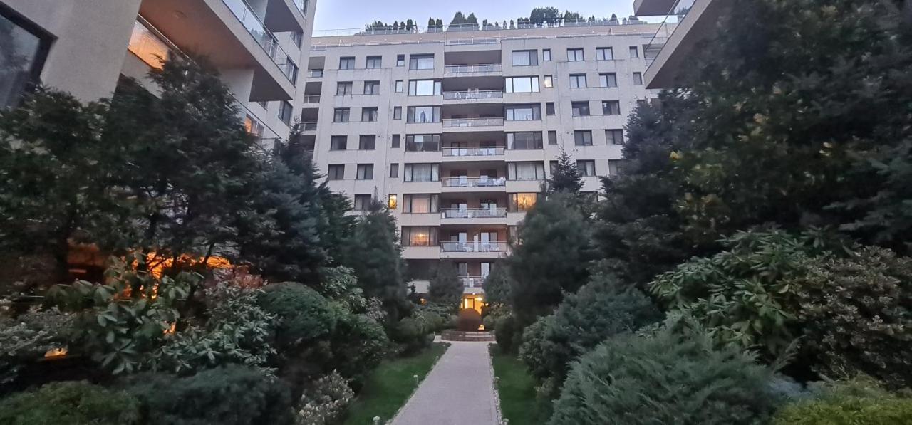 Garden Oasis Studio Βουκουρέστι Εξωτερικό φωτογραφία
